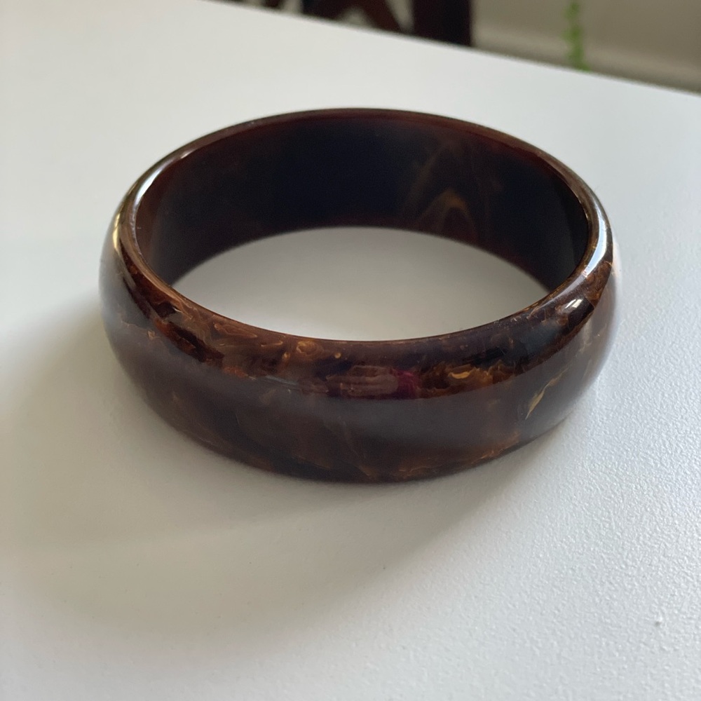 Beautiful Bakelite Brown Marbled Bangle Bracelet